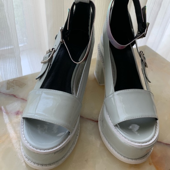 YRU/platform baby blue rave disco heels - Picture 6 of 6